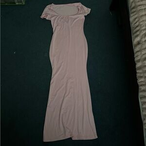 Light pink bodycon maxi dress